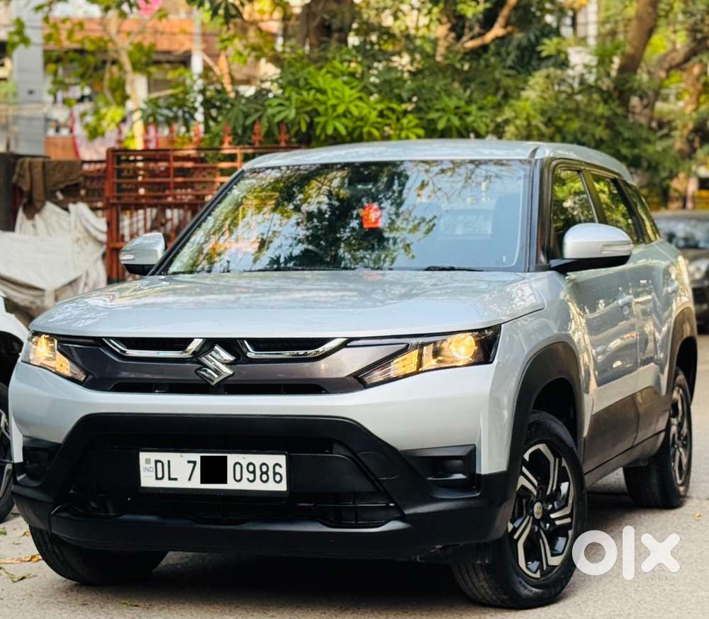 Maruti Suzuki Brezza 1.5 Vxi Smart Hybrid, 2023, Petrol