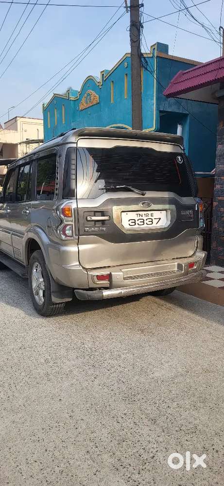 Mahindra Scorpio 2014 Diesel Manual