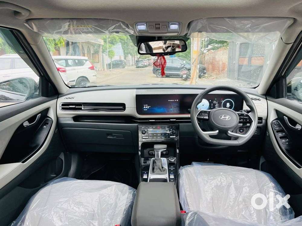 Hyundai Creta 1.5 Sx (o) Ivt Petrol, 2025, Petrol