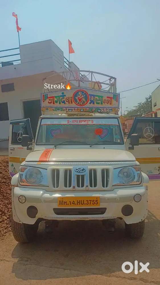 Bolero Maxitruck Mini Pic Up