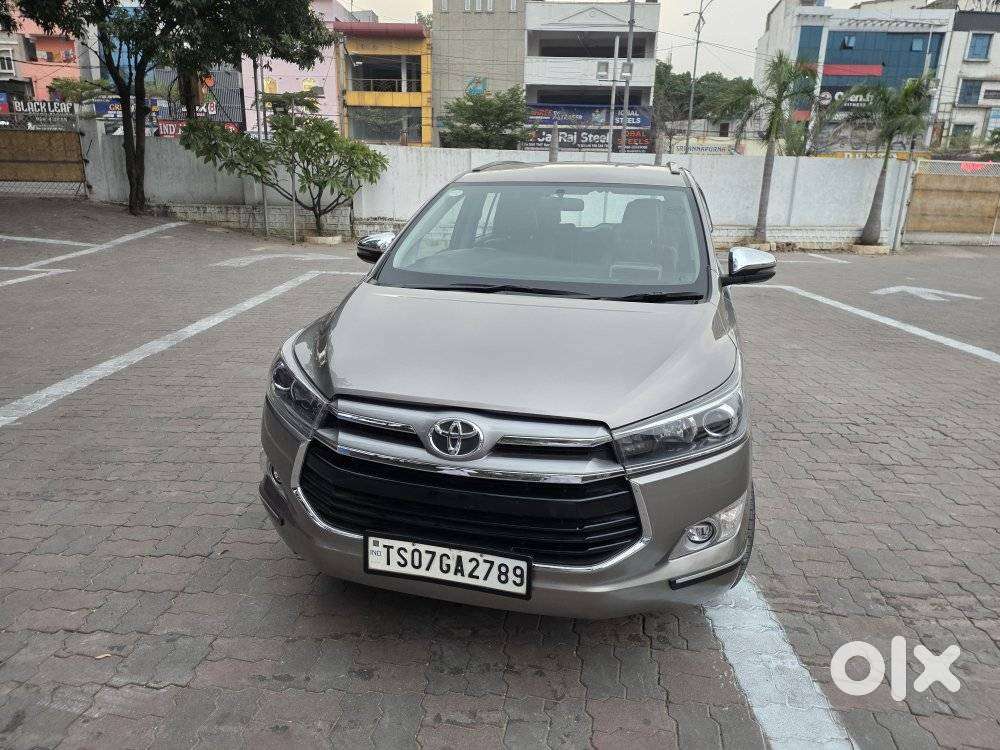 Toyota Innova Crysta 2.8z Automatic, 2019, Diesel