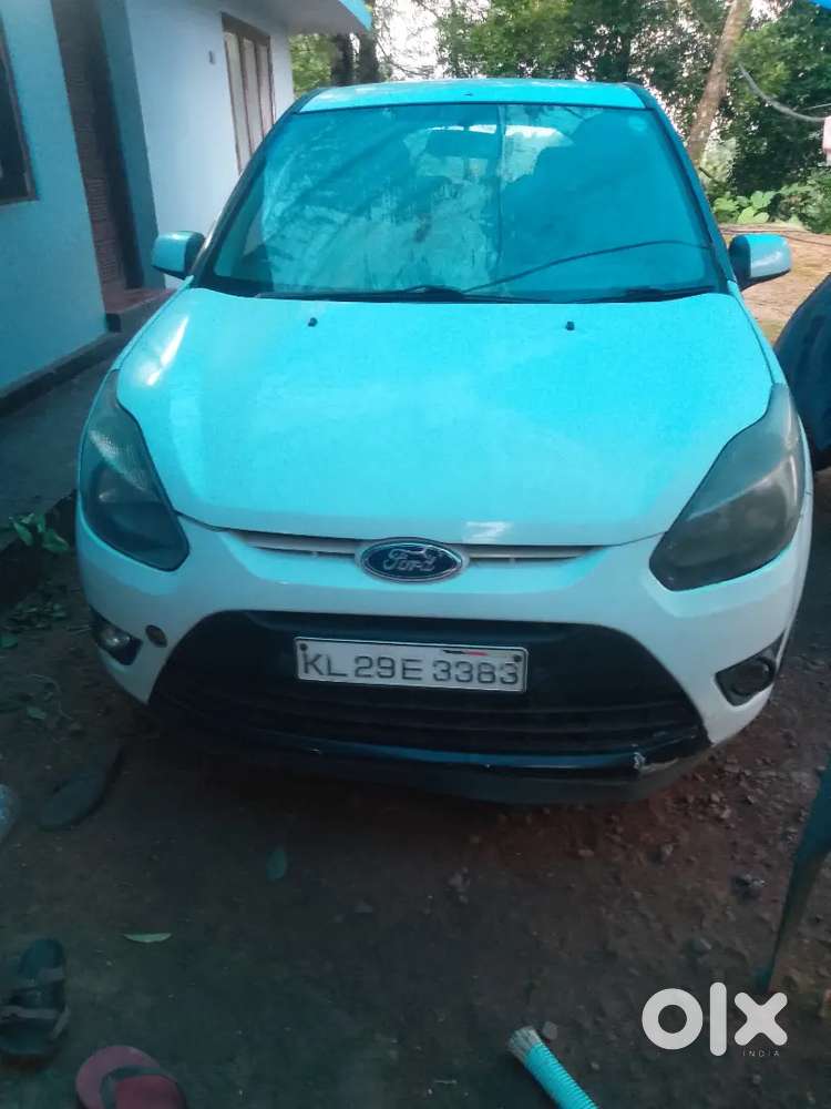 Ford Figo Petrol 2012