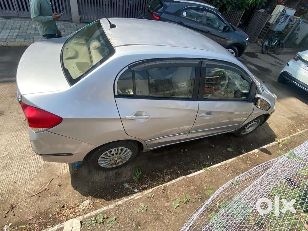 Honda Amaze 2013