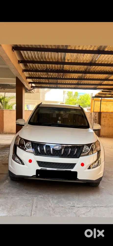 Mahindra Xuv500 2017 Diesel 72500 Km Driven