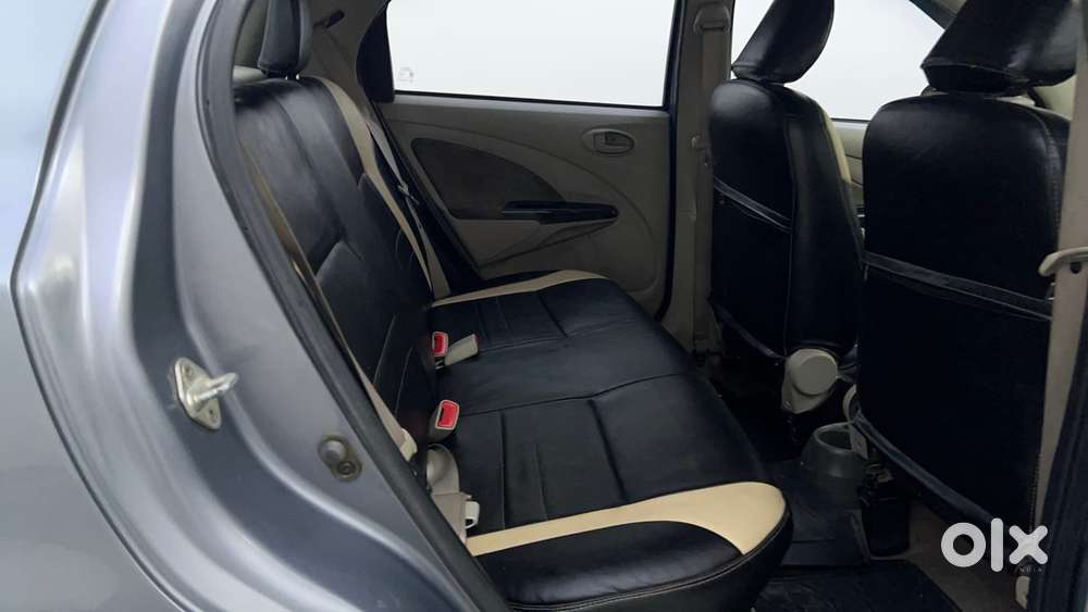 Toyota Etios Liva Vx, 2016, Petrol