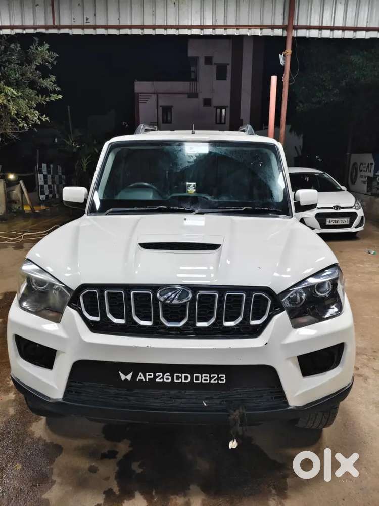 Mahindra Scorpio Classic 2018 Diesel 101532 Km Driven
