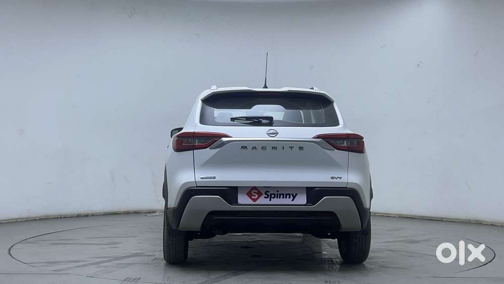 Nissan Magnite 1.0 Xv Premium Turbo Cvt, 2021, Petrol