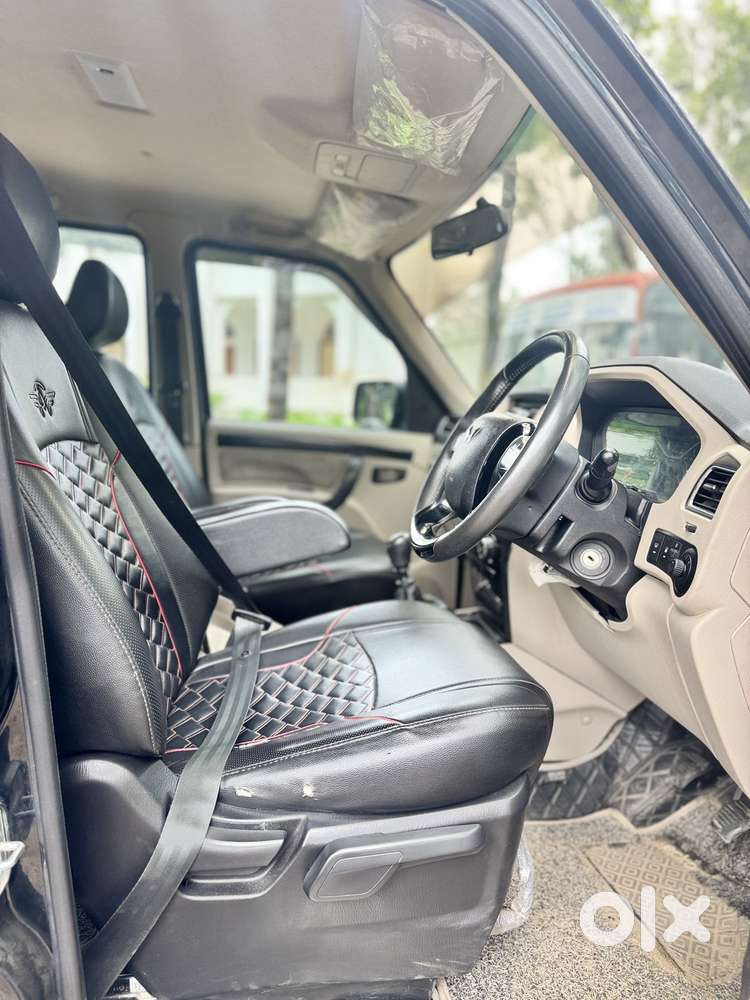 Mahindra Scorpio Classic 2.2 S 11 Mt 7 Str, 2023, Diesel