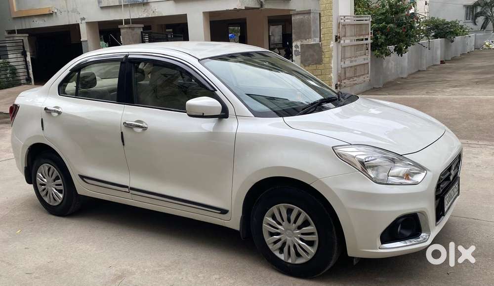 Maruti Suzuki Dzire 1.2 Vxi, 2022, Petrol