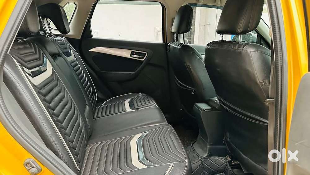 Maruti Suzuki Vitara Brezza Zxi + Mt Dual Tone, 2018, Diesel