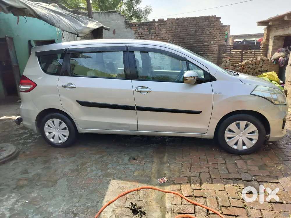 Maruti Suzuki Ertiga 2016 Diesel 200150 Km Driven