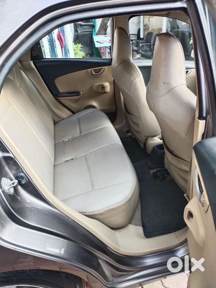 Honda Brio V Mt, 2012, Petrol