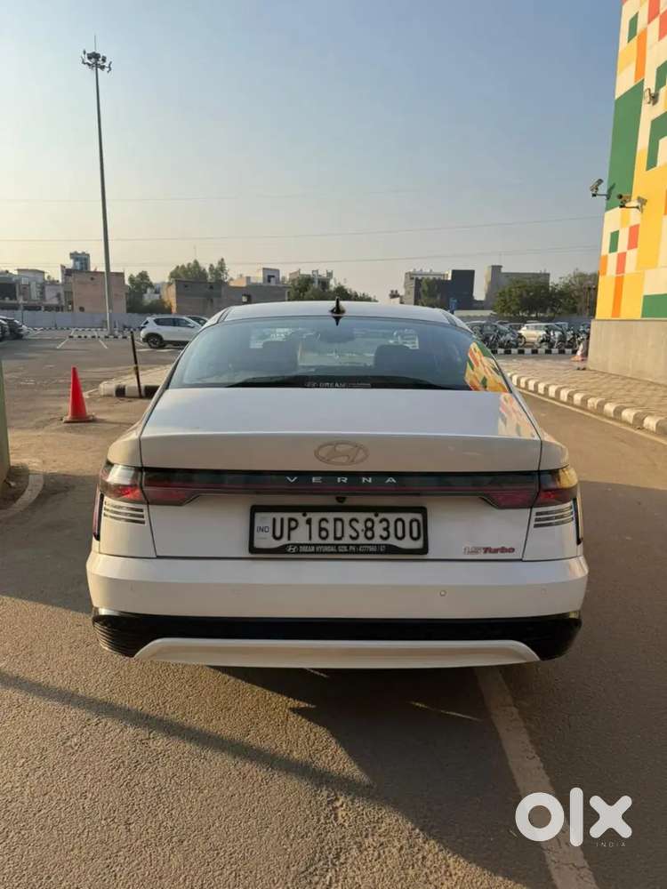 Hyundai Verna 2023 Petrol Well Maintained