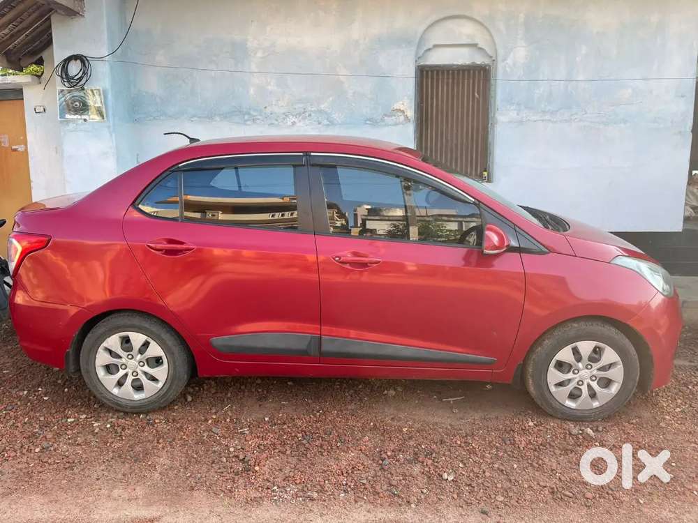 Hyundai Xcent 2015 Diesel Well Maintained