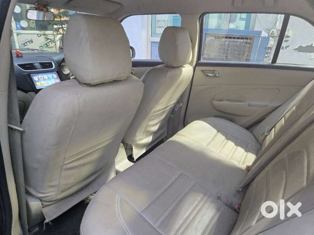 Maruti Suzuki Swift Dzire 1.2 Vxi Bsiv, 2013, Petrol