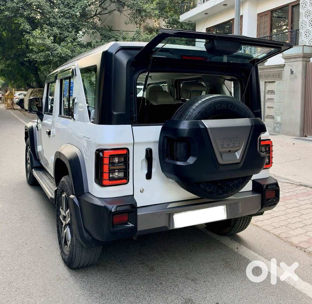 Mahindra Thar Roxx Mx5 Rwd Diesel At, 2025, Diesel