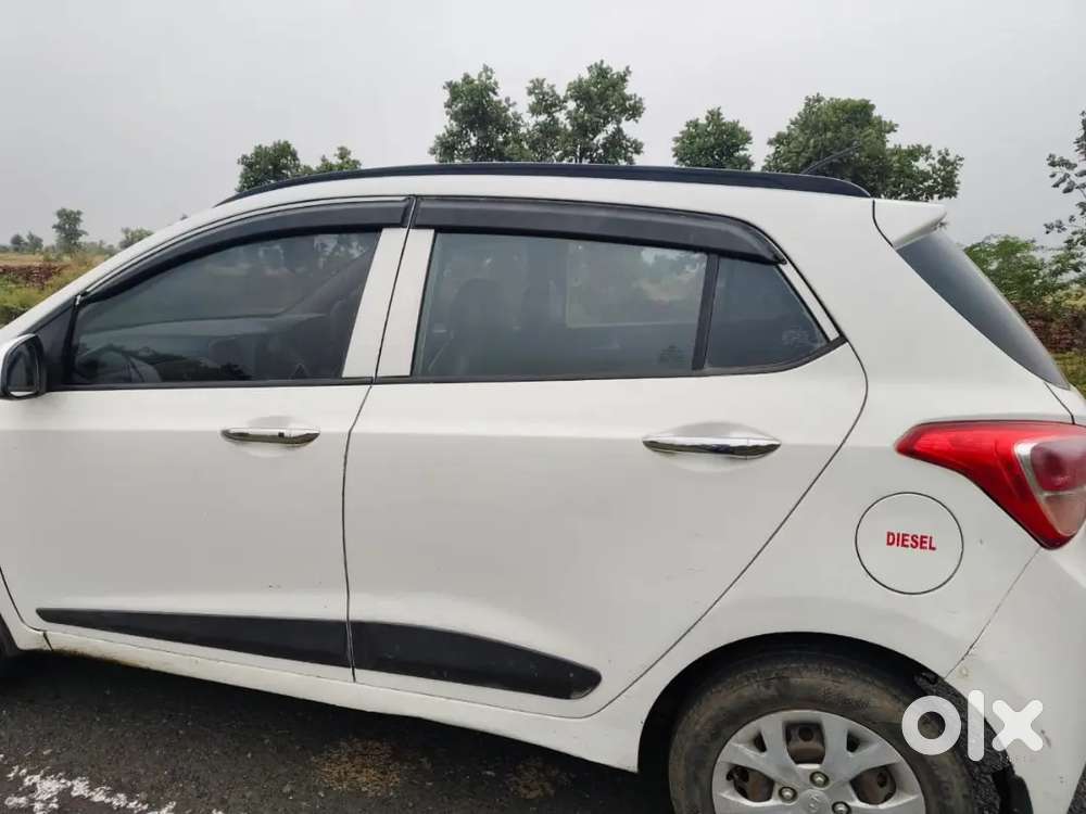 Hyundai Grand I10 Sportz 2015