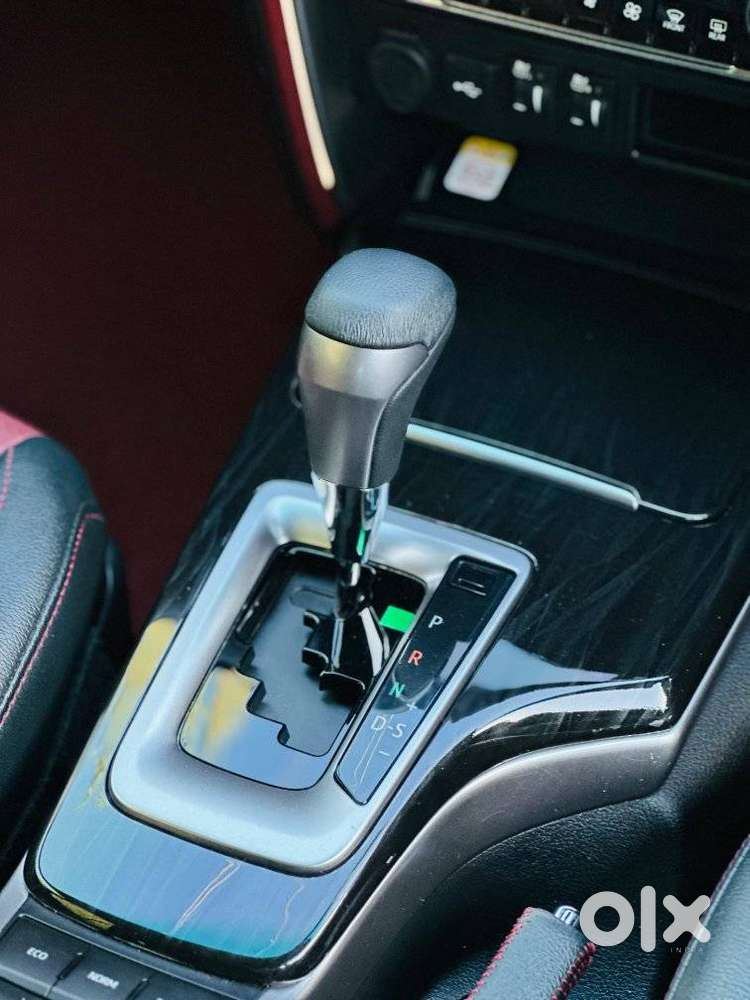 Toyota Fortuner Legender 4x2 At 2.8, 2025, Diesel