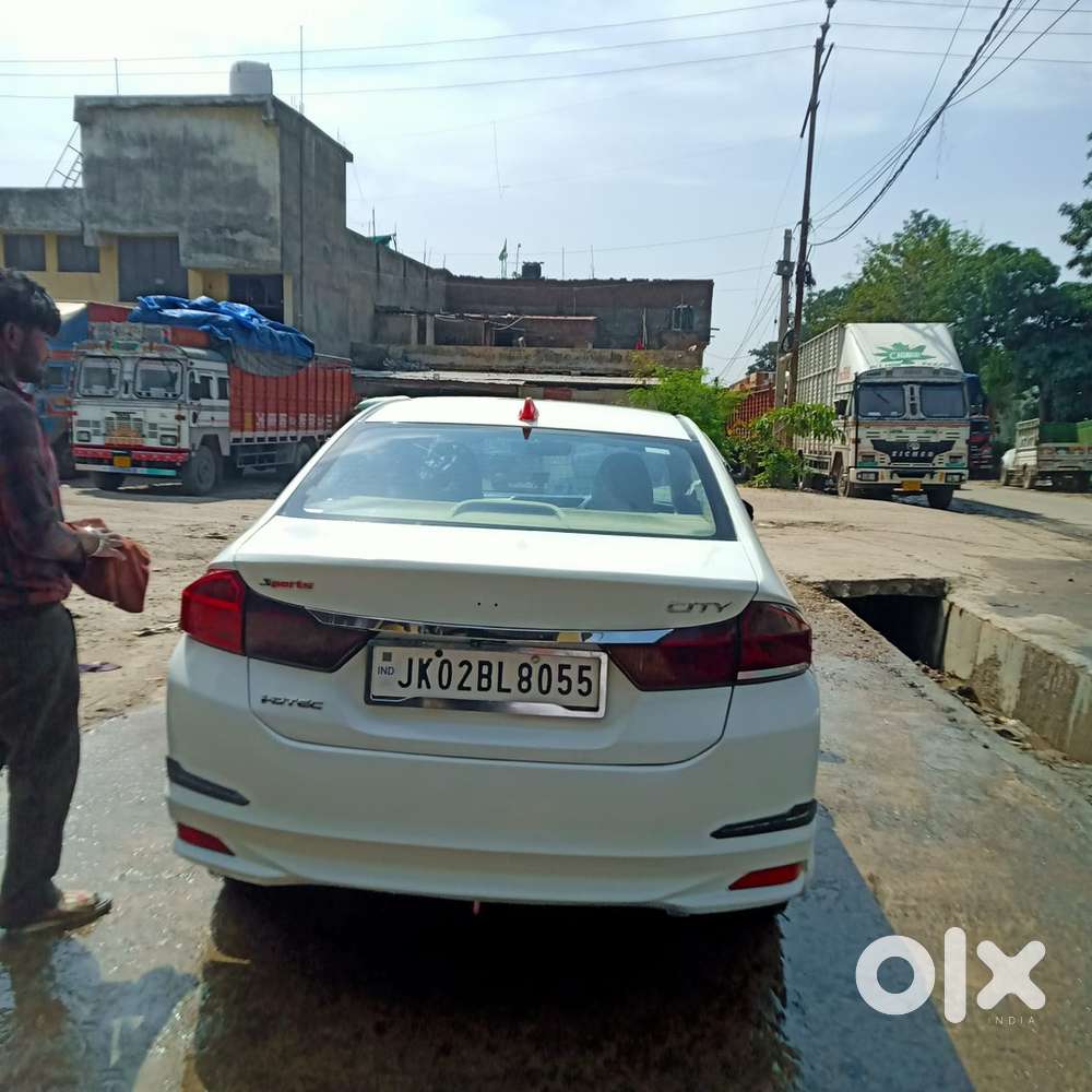 Honda City 2015 Diesel Full Top Model In New Condition