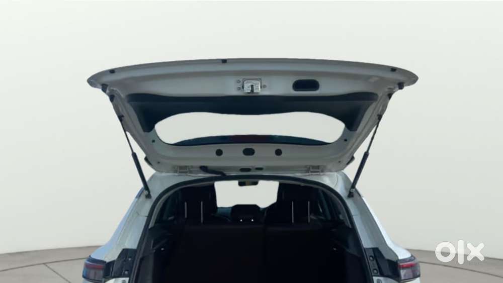 Maruti Suzuki Grand Vitara 1.5 Delta Smart Hybrid, 2023, Petrol