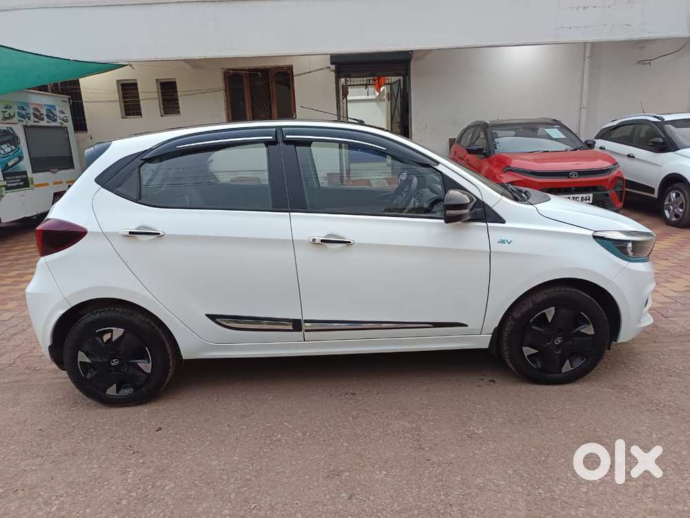 Tata Tiago Ev Xz Plus Tech Lux Lr, 2023, Electric