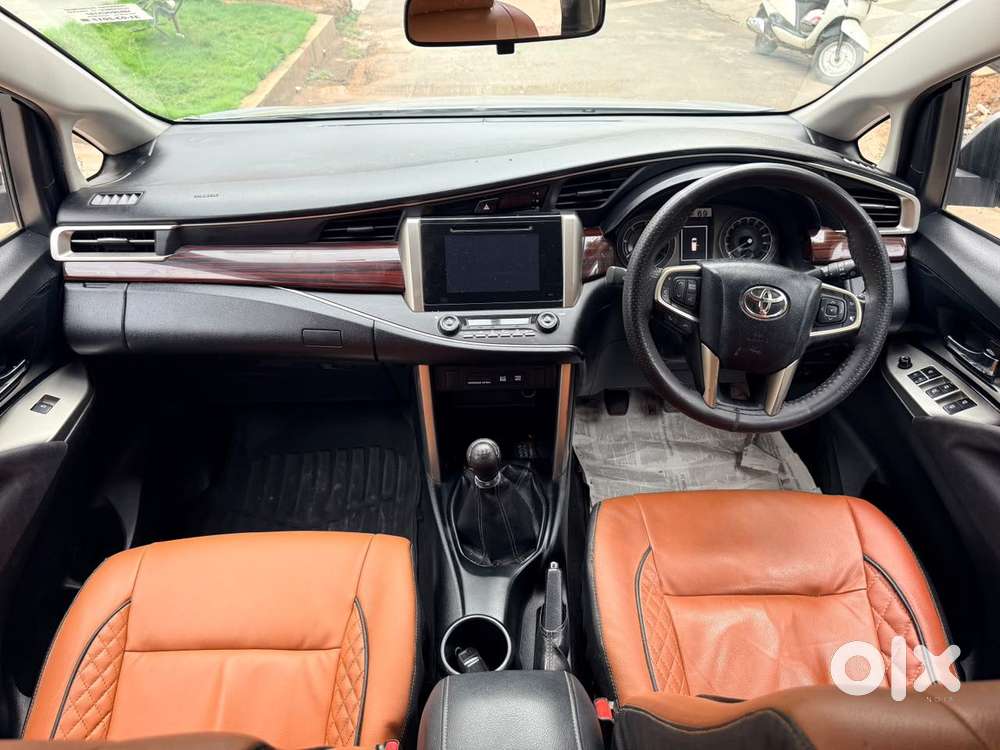 Toyota Innova Crysta 2.4 V 7 Str, 2017, Diesel