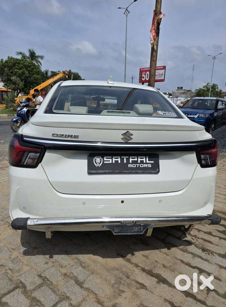 Maruti Suzuki Dzire 1.2 Vxi, 2025, Petrol