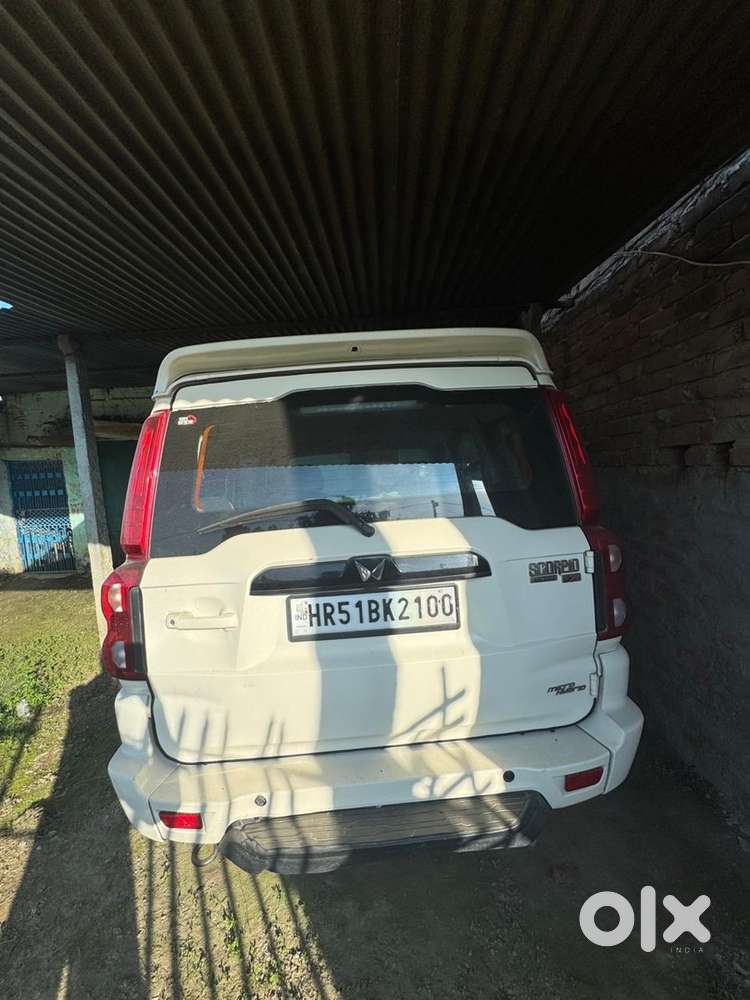 Mahindra Scorpio Diesel 2016