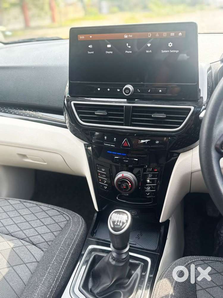 Mahindra Xuv 3xo Mx3, 2024, Petrol