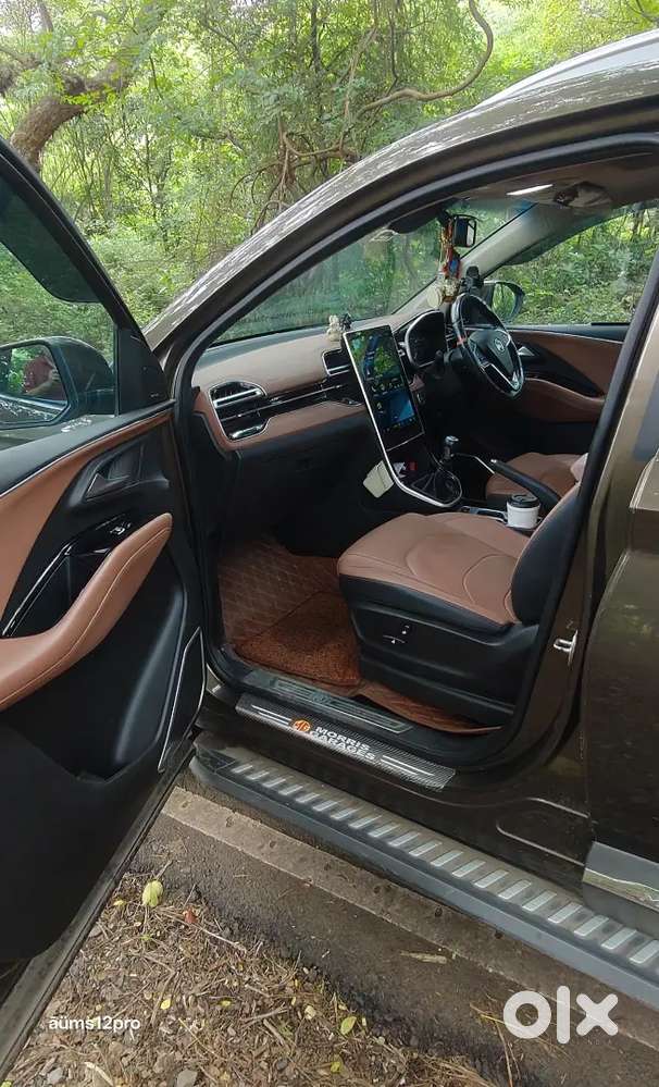Well Maintained Mg Hector Plus Diesel 2023