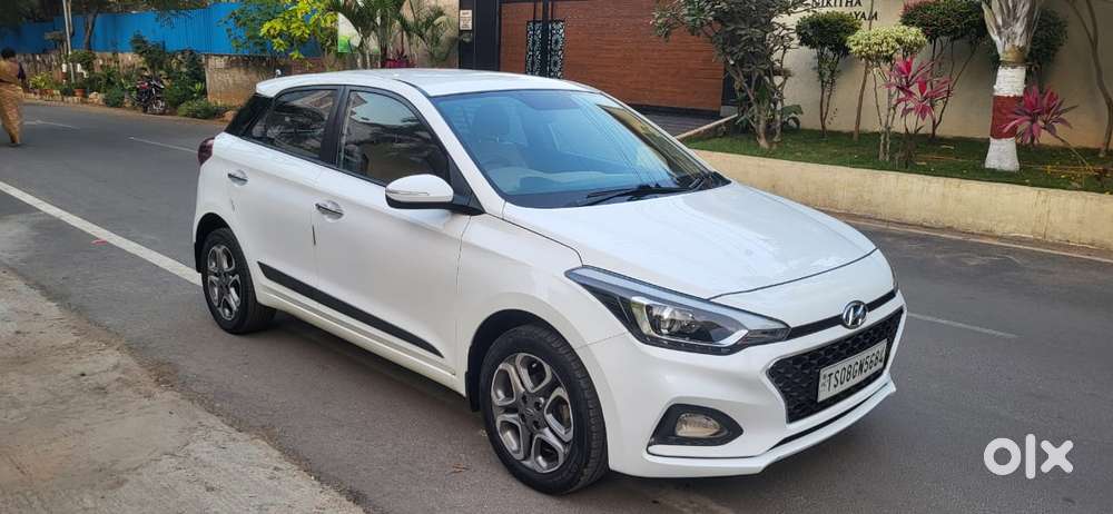 Hyundai I20 Asta Option, 2019, Petrol