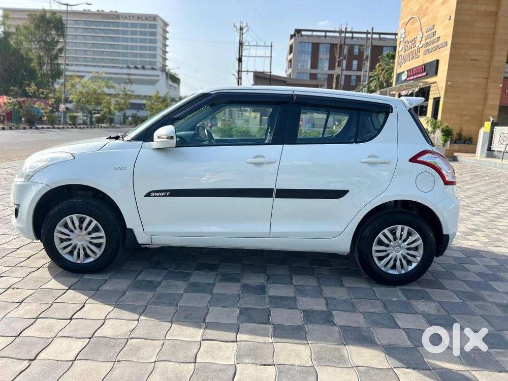 Maruti Suzuki Swift Vxi, 2014, Petrol