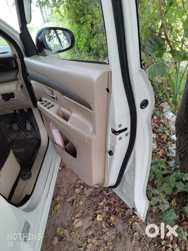 Maruti Suzuki Ertiga Vxi 2021.