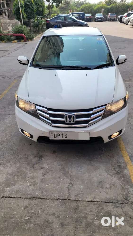 Honda City 2013 Cng & Hybrids 100000 Km Driven