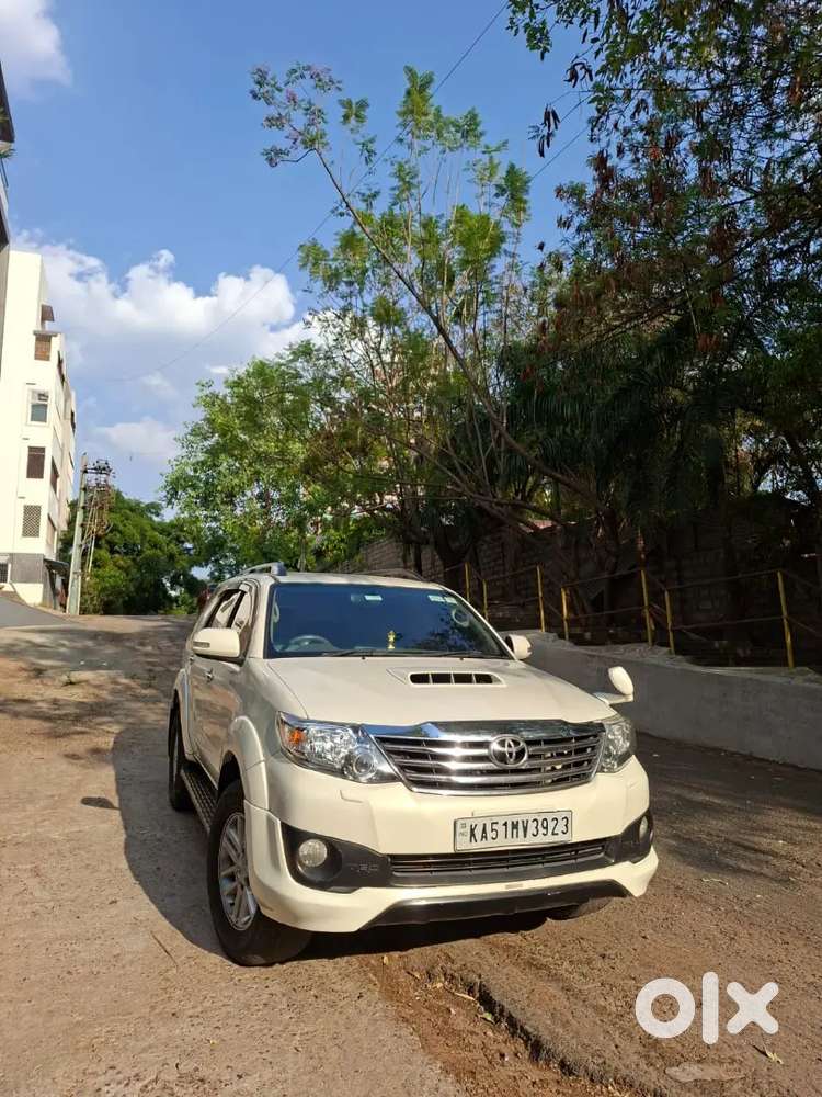 Toyota Fortuner 2013 Diesel Manual