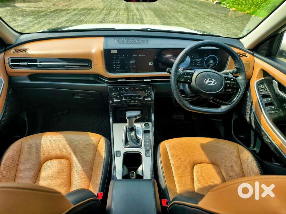 Hyundai Alcazar Signature 1.5 Petrol Dct 7str, 2025, Petrol