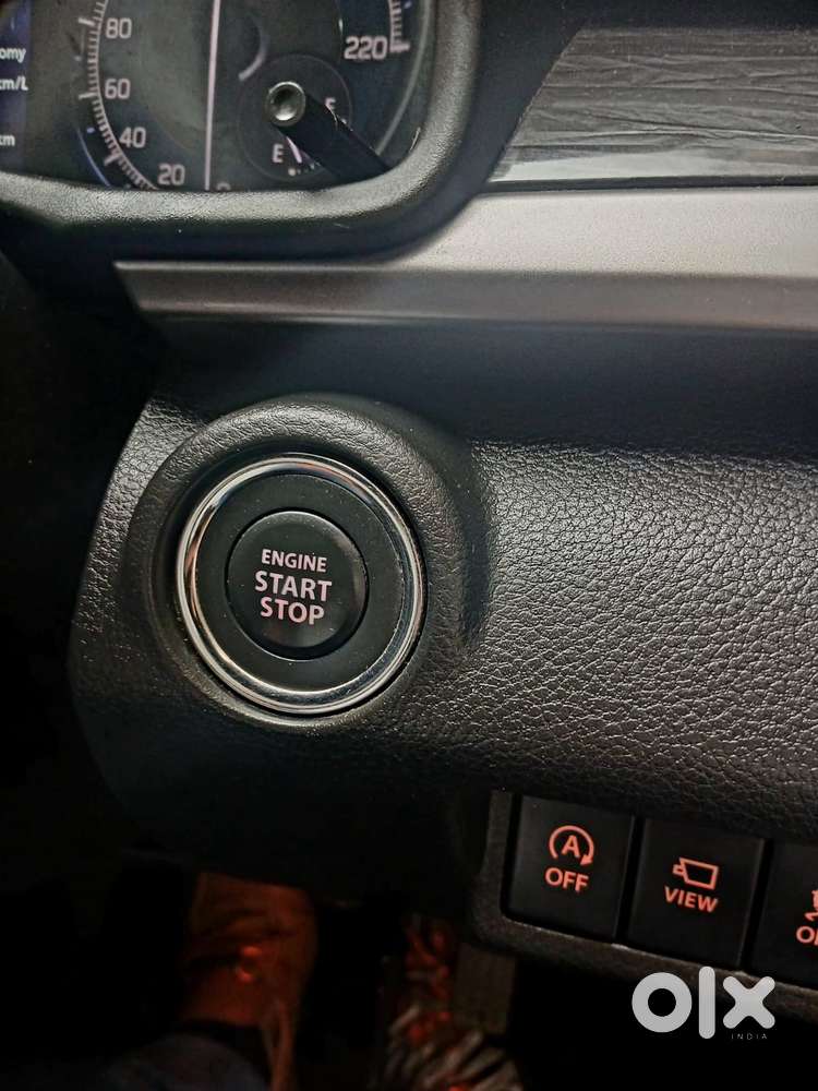Maruti Suzuki Xl6 1.5 Alpha At, 2023, Petrol