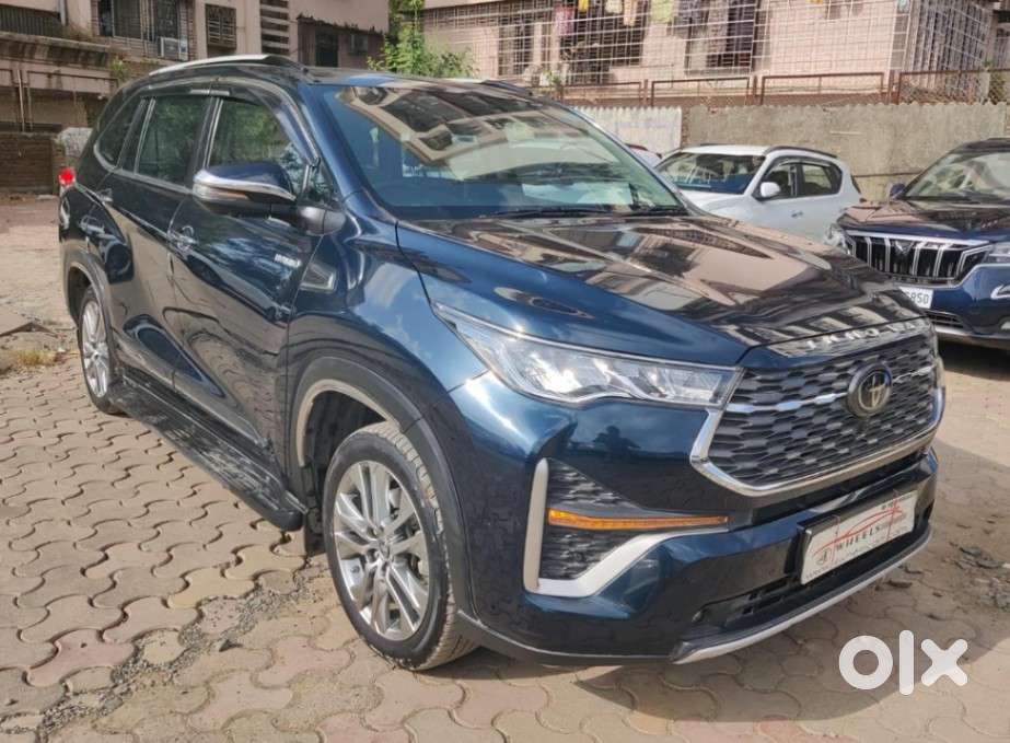 Toyota Innova Hycross 2.0 Zx (o) Hybrid 7 Str, 2024, Petrol