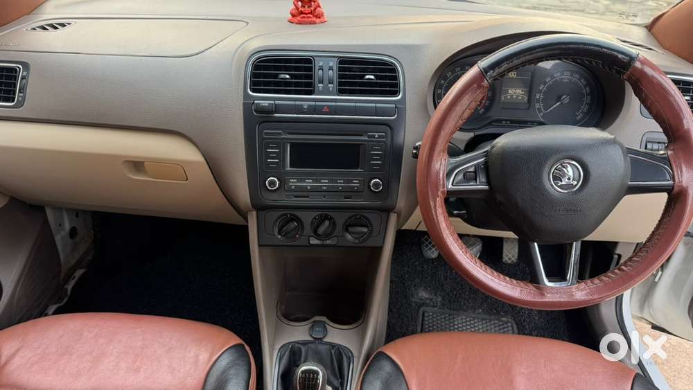 Skoda Rapid Elegance 2014 Diesel