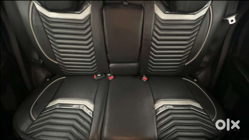 Maruti Suzuki Vitara Brezza 1.5 Zxi Plus Dual Tone, 2021, Petrol