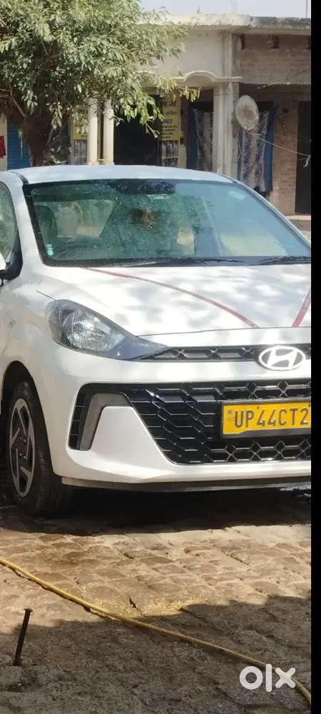 Hyundai Aura 2025 Cng & Hybrids 40000 Km Driven