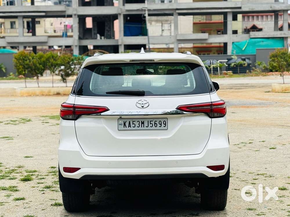 Toyota Fortuner 4X2 AT 2.8 Diesel, 2022, Diesel