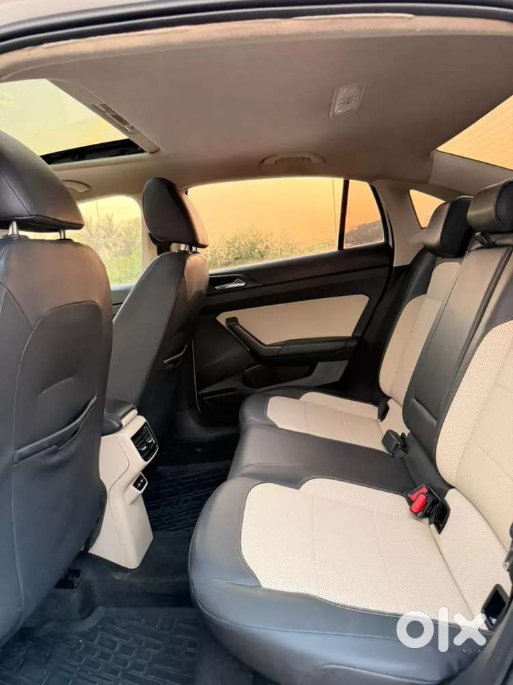 Skoda Slavia Style 1.0l Tsi At, 2023, Petrol