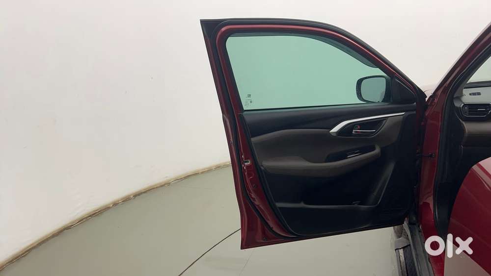 Toyota Urban Cruiser Hyryder 1.5 V Hybrid, 2024, Cng & Hybrids