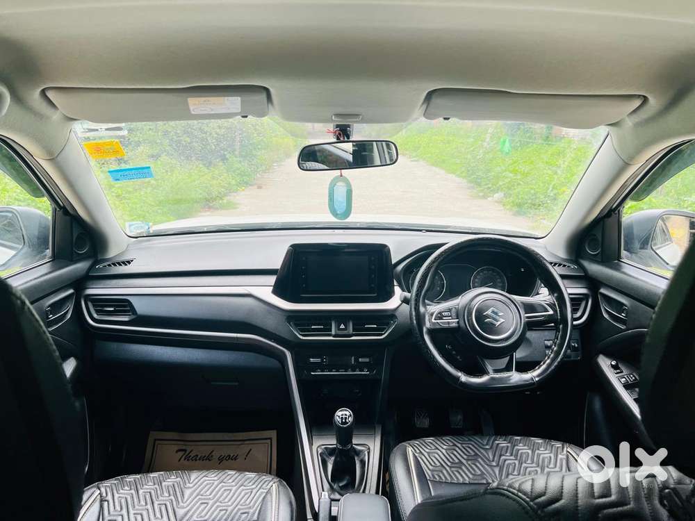 Maruti Suzuki Brezza 1.5 Vxi Smart Hybrid, 2023, Petrol