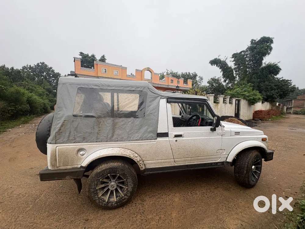 Maruti Suzuki Gypsy King 2018