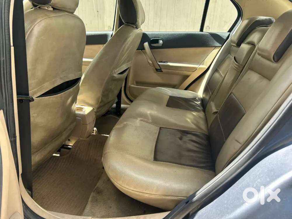 Ford Fiesta 1.4 Zxi 2010