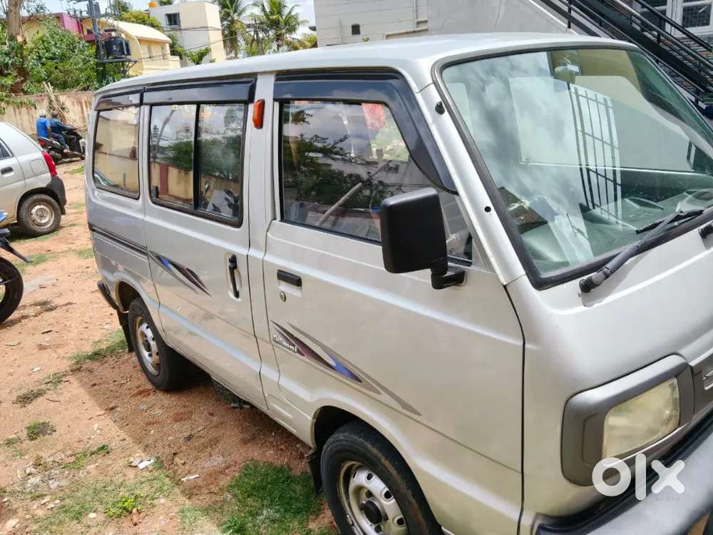 Maruti Suzuki Omni 2016 and 2012