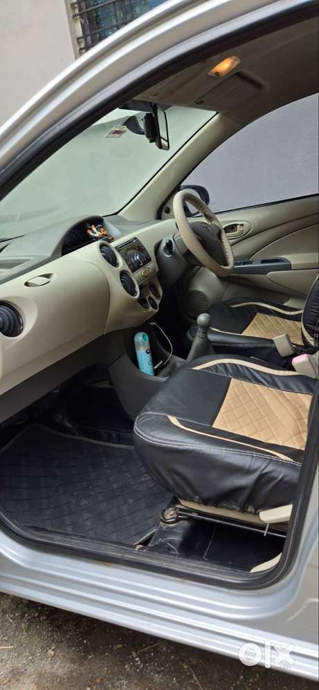 Toyota Etios Liva 2014 Petrol Well Maintained