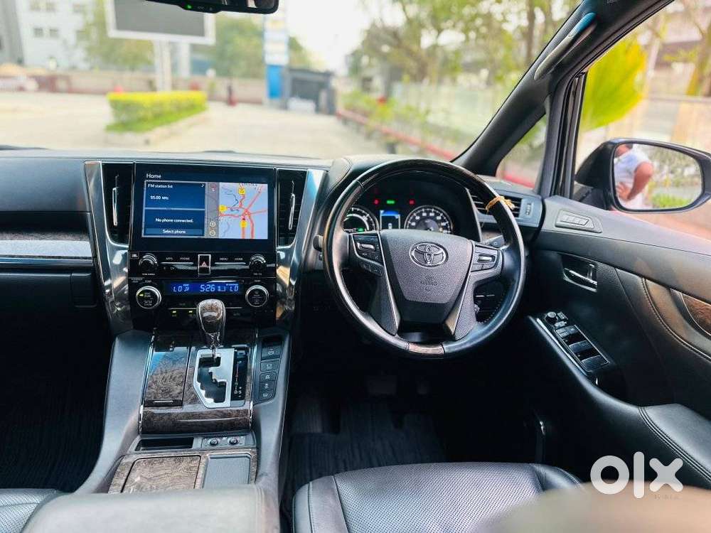 Toyota Vellfire 2.5 Hybrid, 2021, Petrol